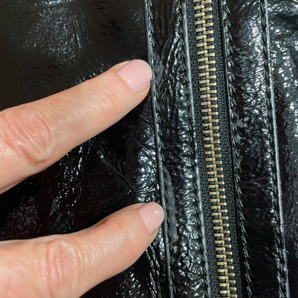 Dolce & Gabbana Glossy Black Chain Shoulder Bag - Picture 16 of 16